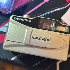 Olympus Trip XB401 Film Camera